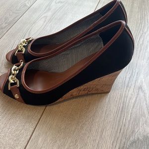 NWT Tommy Hilfiger wedge